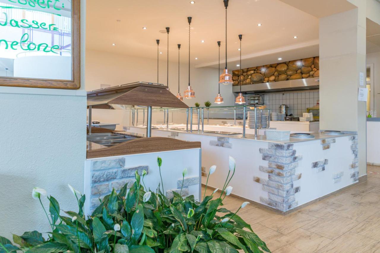 Familienhotel Reiterhof Runding Ngoại thất bức ảnh